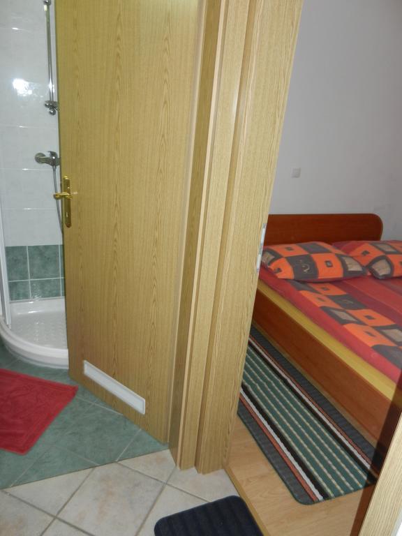 Gostilna Stara Posta Hotel Podkraj Exterior photo