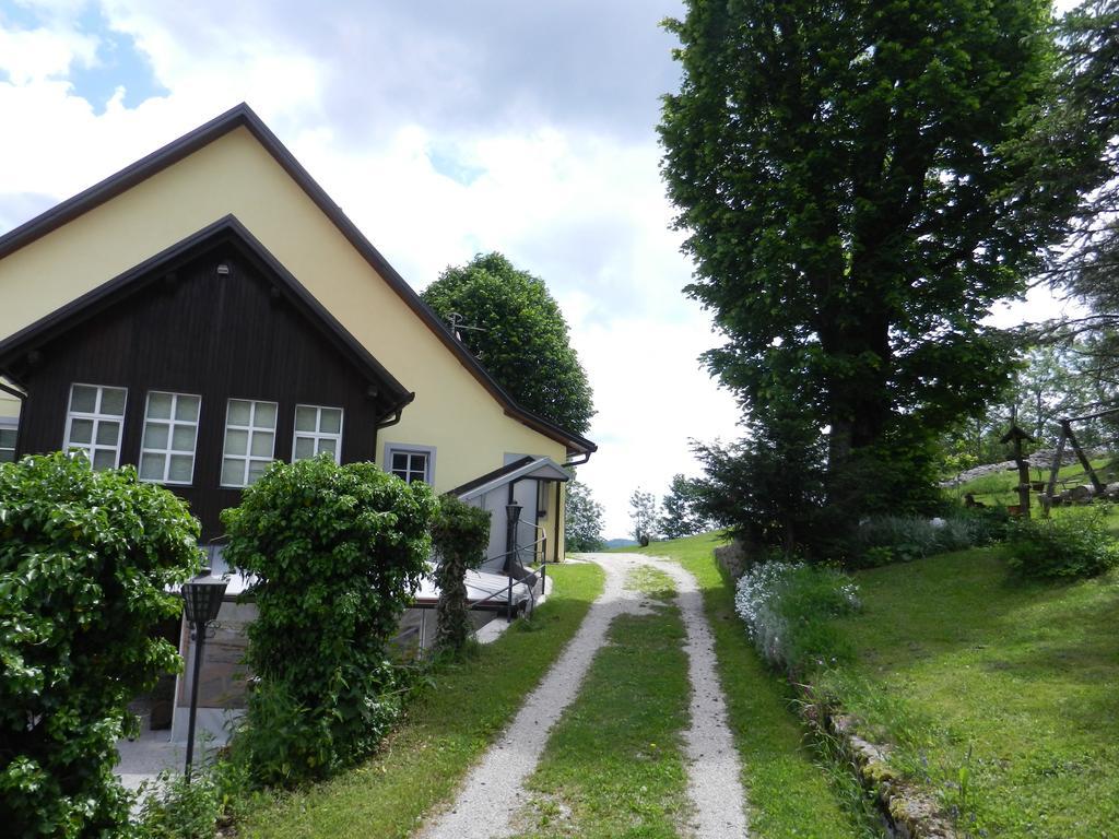 Gostilna Stara Posta Hotel Podkraj Exterior photo